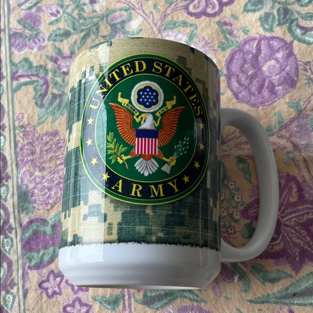 United States Army Camouflage Mug Holds 14oz